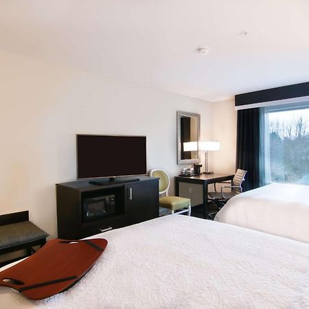 Hampton Inn & Suites Bellevue Downtown/Seattle Esterno foto