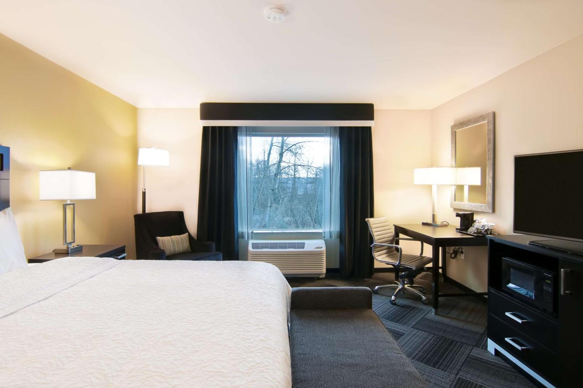 Hampton Inn & Suites Bellevue Downtown/Seattle Esterno foto