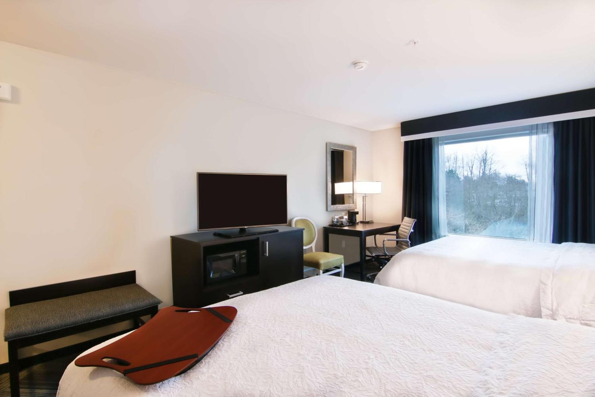 Hampton Inn & Suites Bellevue Downtown/Seattle Esterno foto