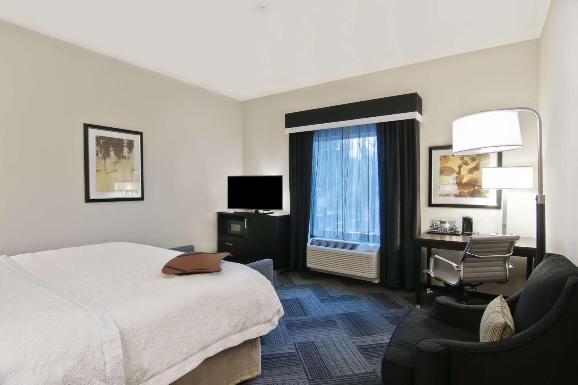 Hampton Inn & Suites Bellevue Downtown/Seattle Esterno foto
